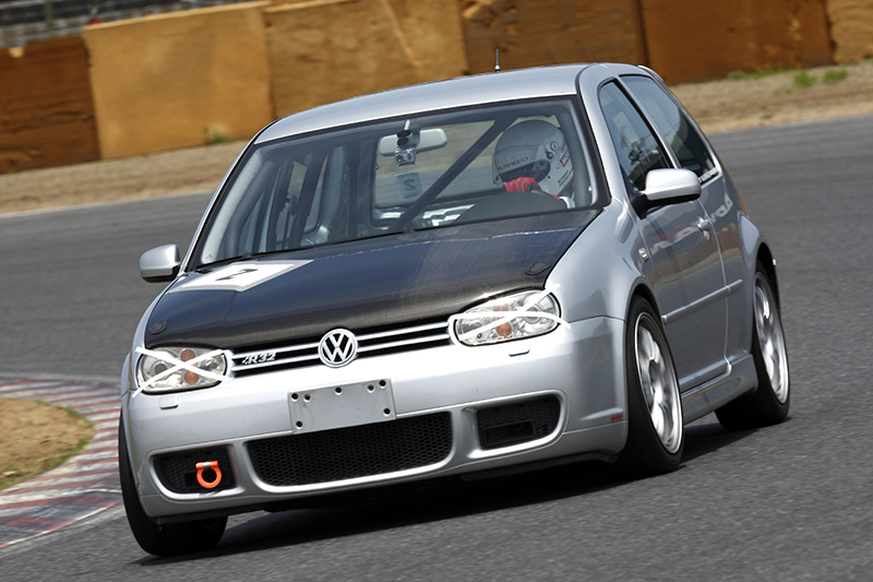 VW GOLF4 R32 6MT
