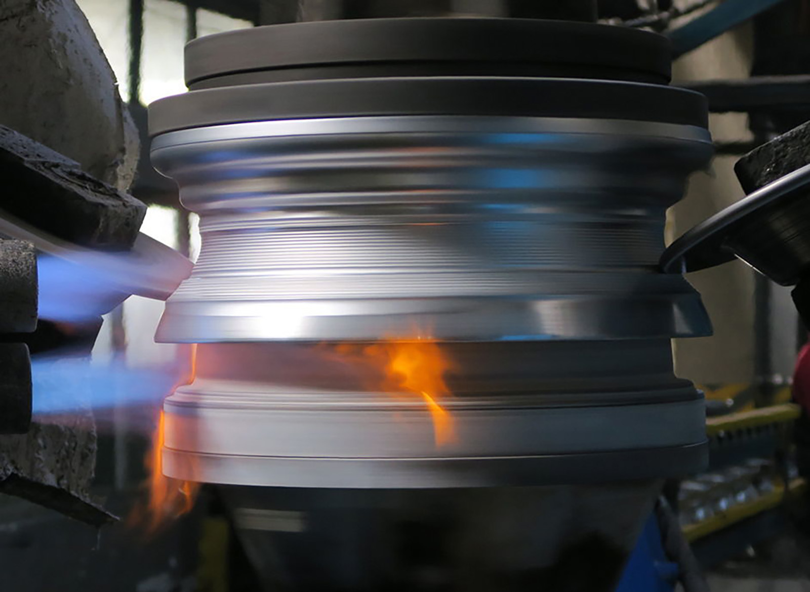 Flow forming manufacturing
