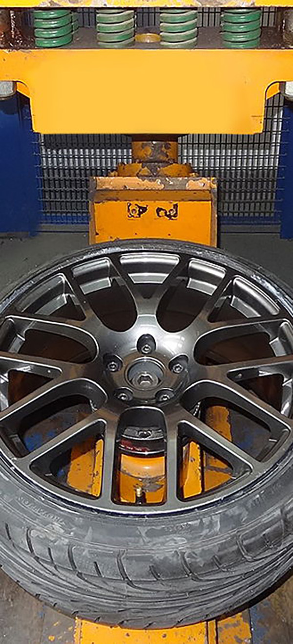 Wheel side view
